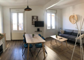 Tissot Appart 2 chambres cosy centre ville